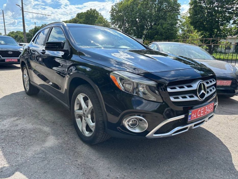Мерседес GLA 250