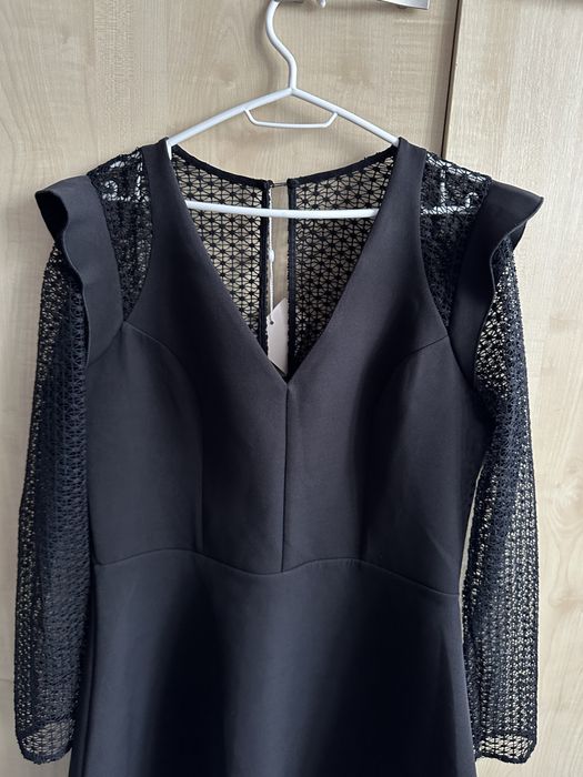 Чорна міні сукня