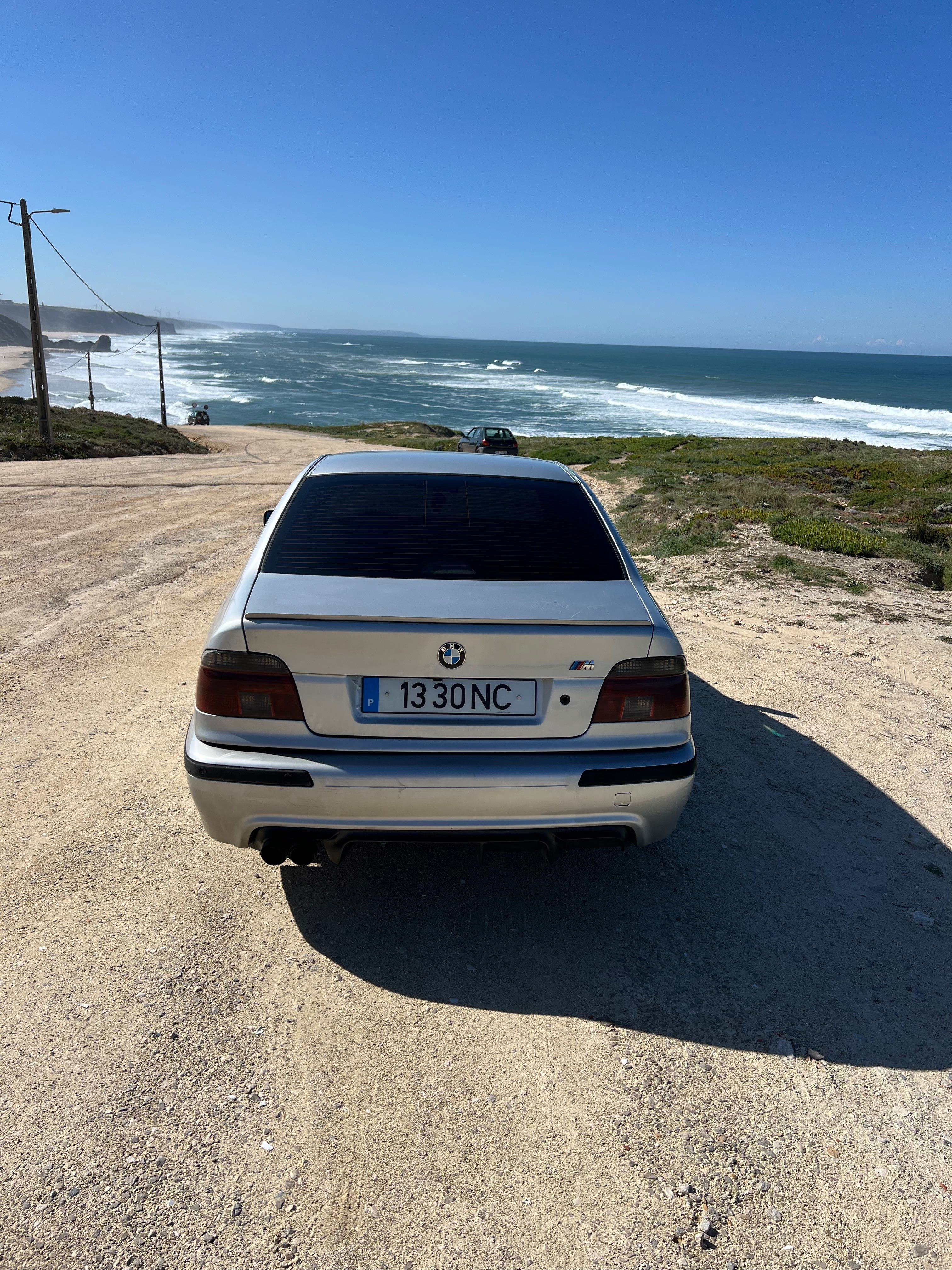 Vendo um BMW e39 de 1999