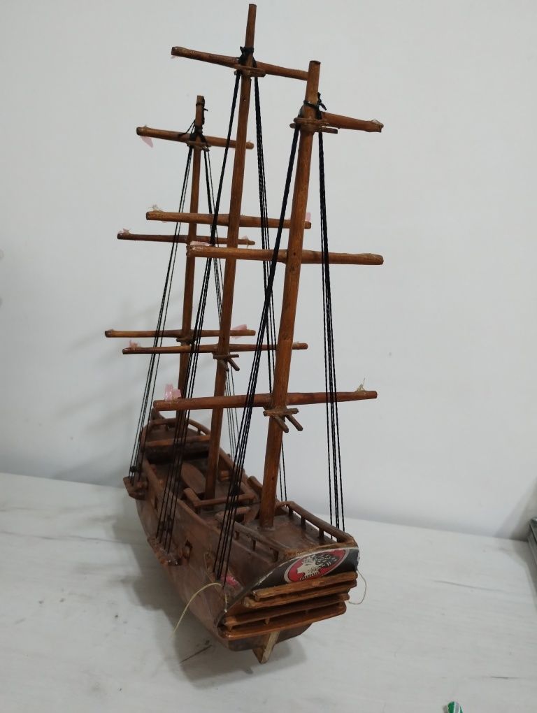 дерев'яний, модель корабль, вітрильник. Парусник
