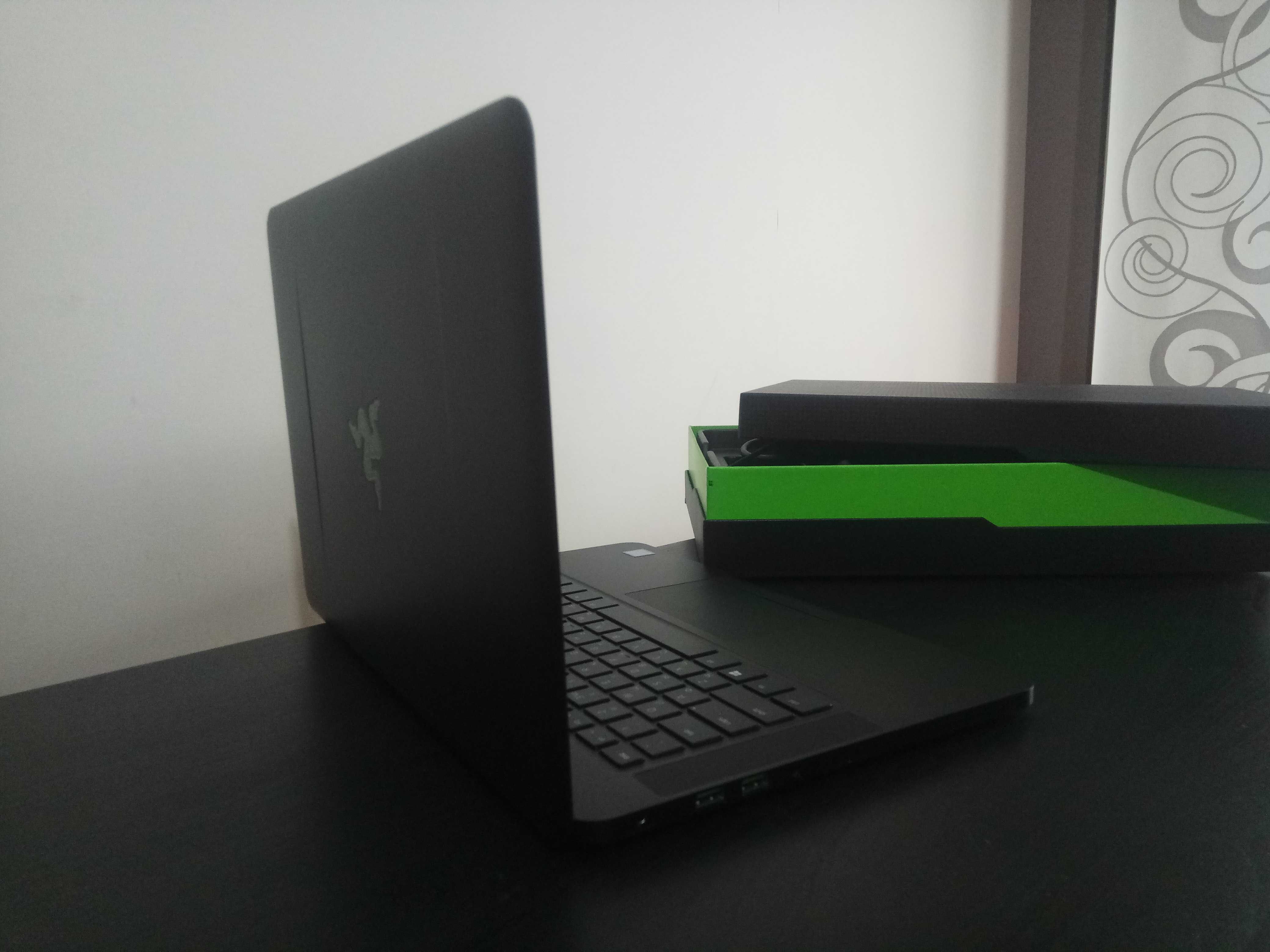 Ноутбук Razer Blade Pro 14» 4K/I7-7700HQ/GTX 1060/512Gb SSD/16Gb RAM