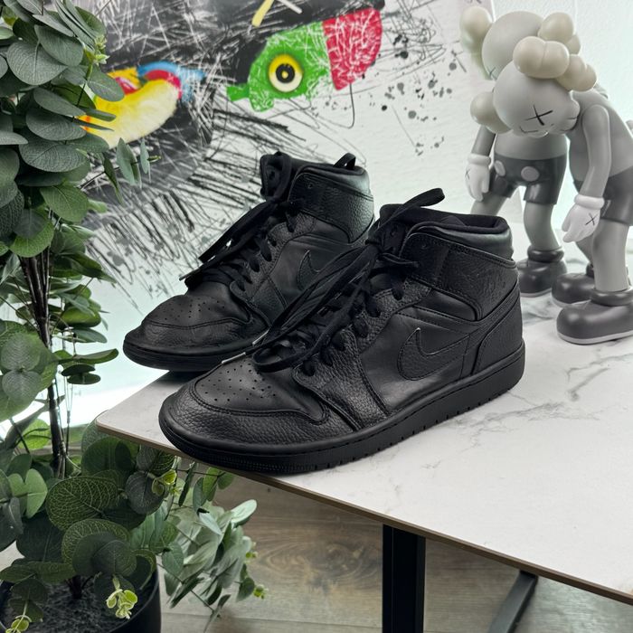 Кросівки шкіряні Jordan Air 1 44 розмір E833