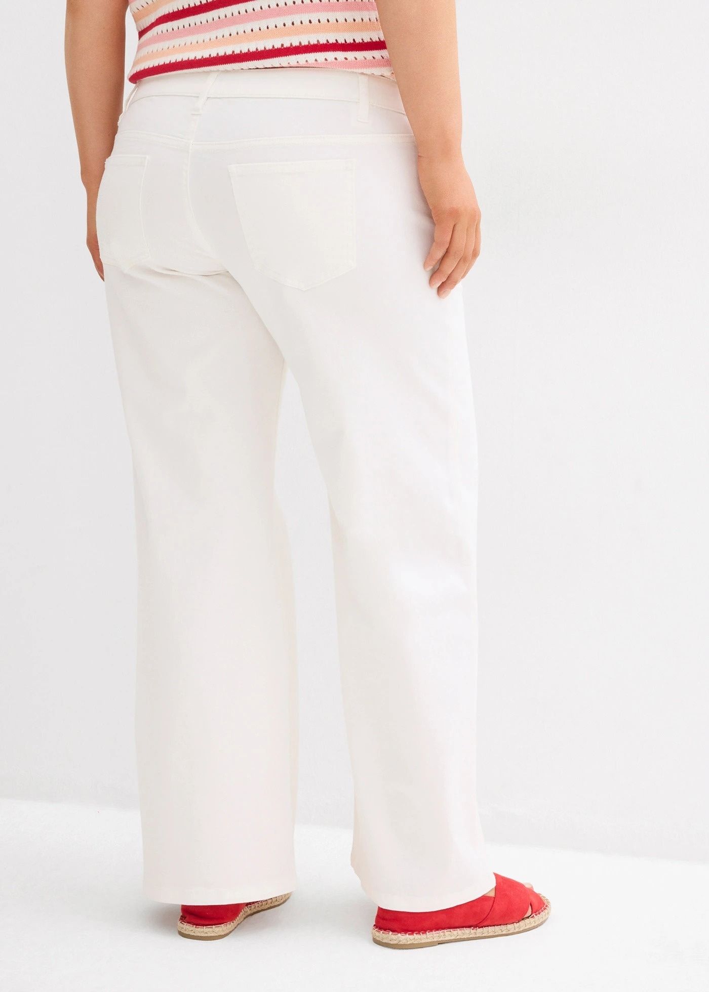 B.P.C jeansy damskie białe wide leg ^48