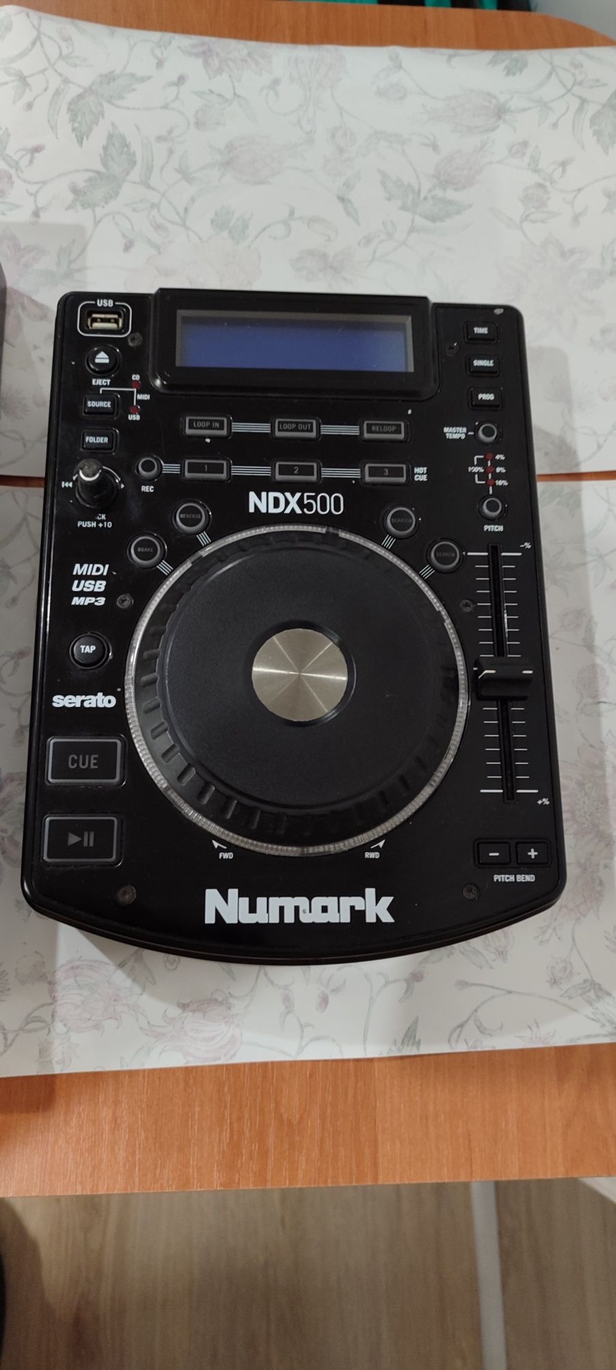 Mixer Reloop RMX60 +  Numark Ndx500 stan bdb 
Numark NDX500 X2