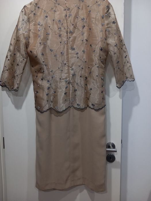 Vestido de cerimónia (tamanho 40)