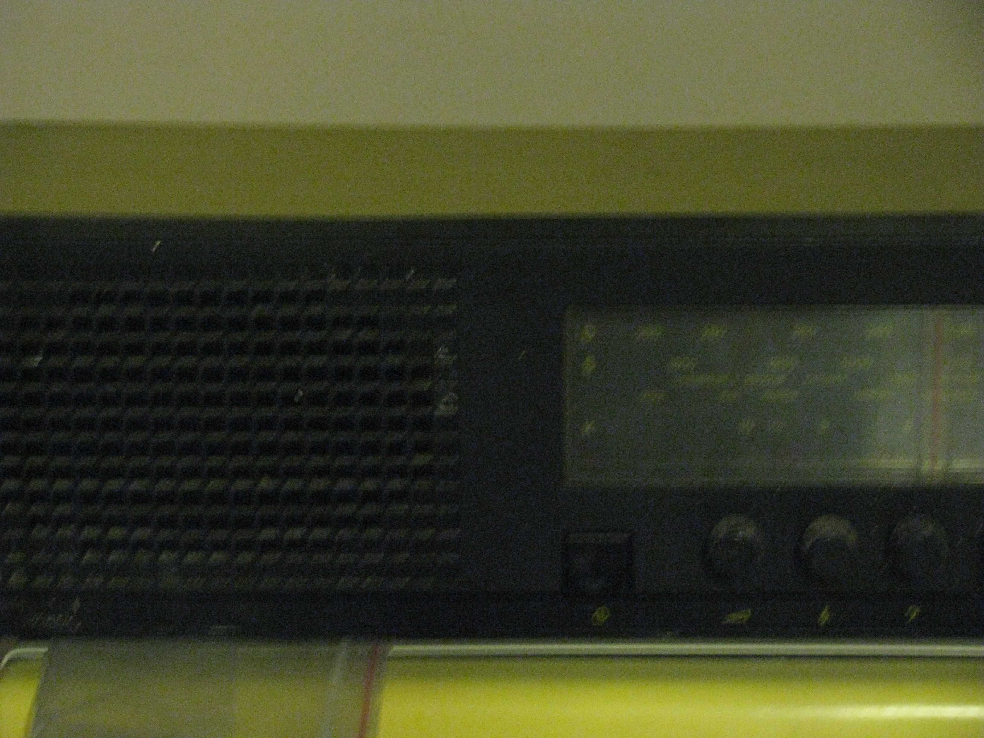 Radioodbiornik Diora Unitra zakupiony w 1983r TARABAN,sprawne