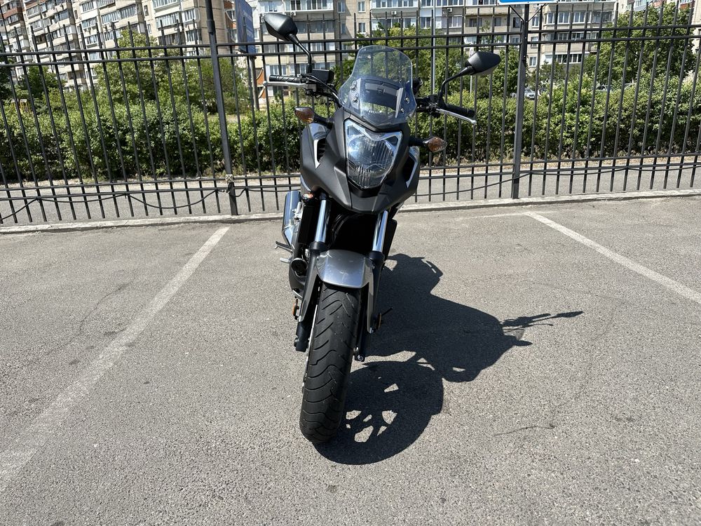 Продам мотоцикл HONDA NC 700XA