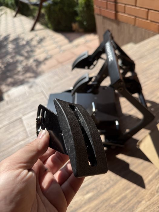 Fanatec Clubsport Pedals V3 Inverted + brake performance kit