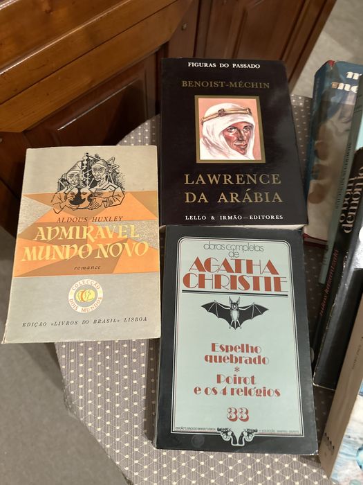 Livros antigos vários (ver títulos na descrição)