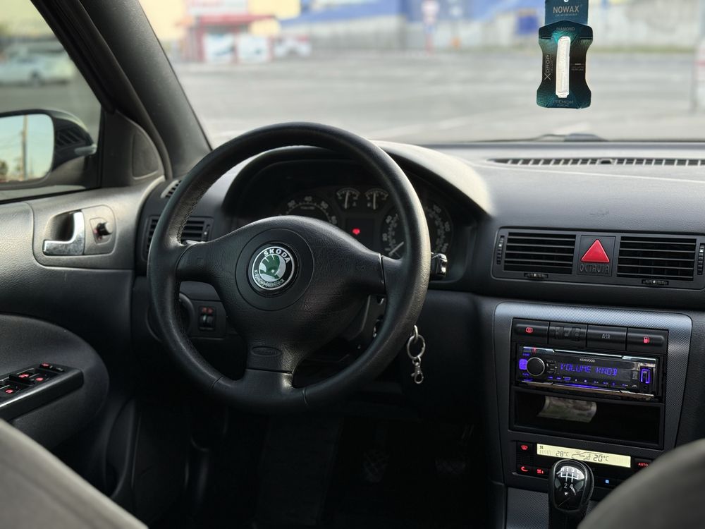 skoda octavia 1.8t