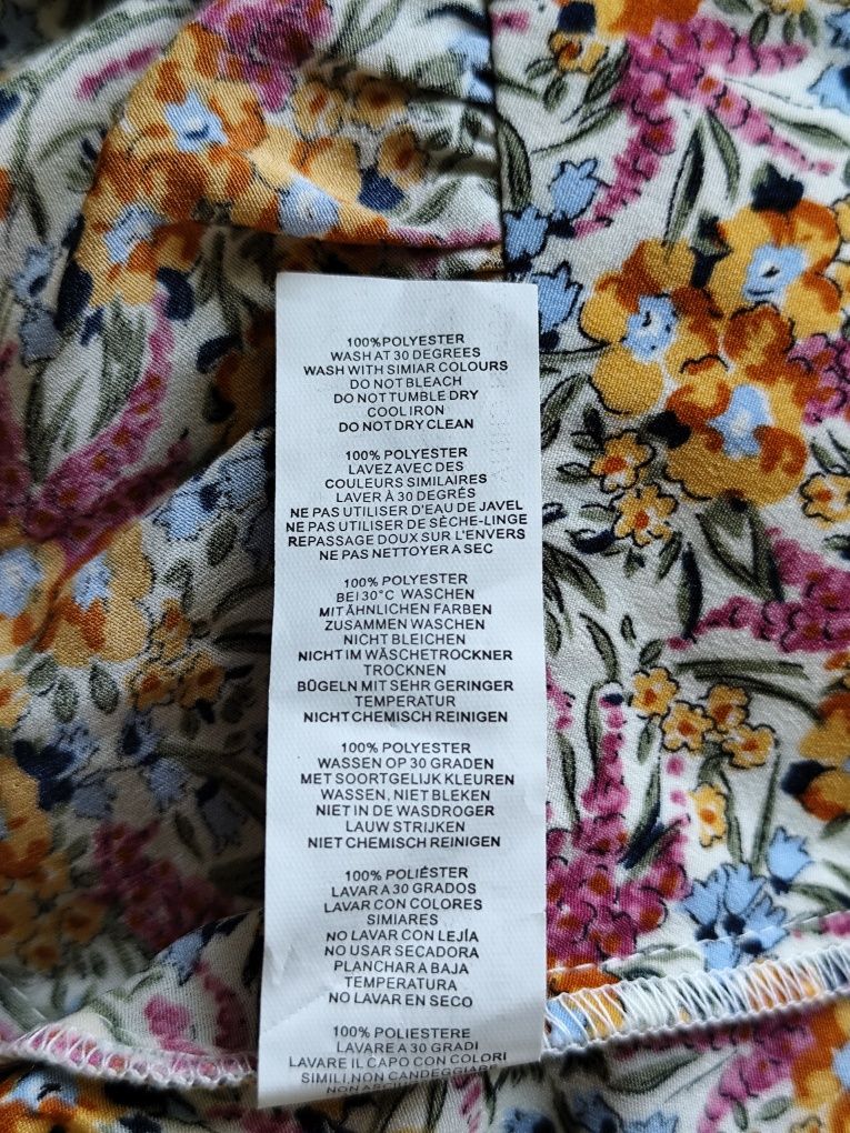 Cropp top krótka bluzka z odkrytymi plecami 34