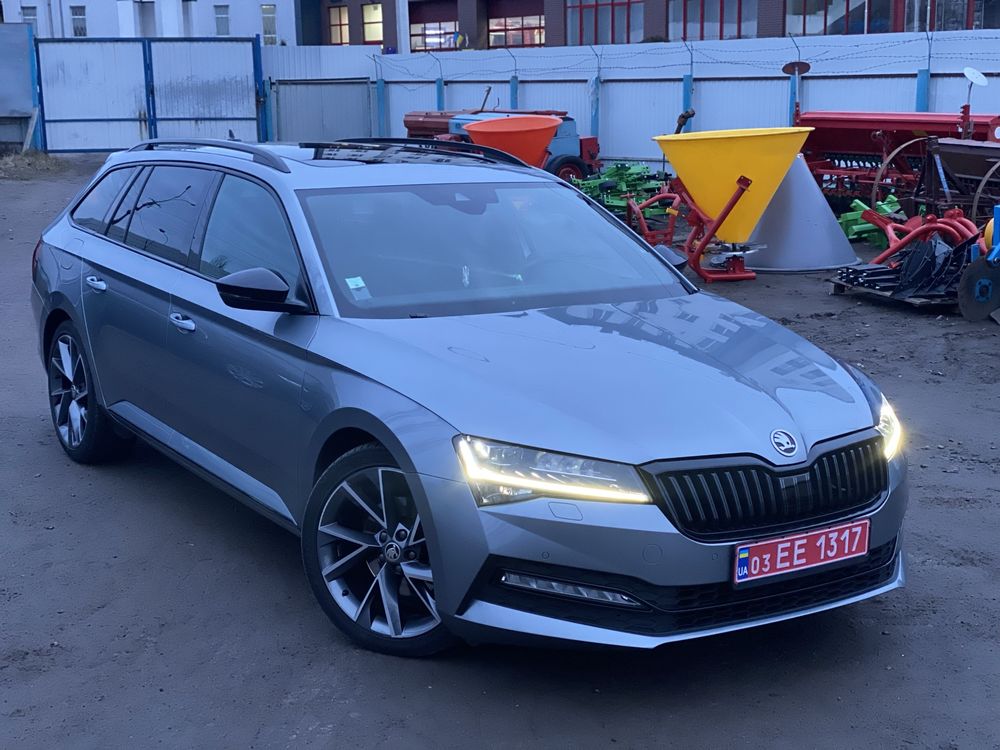 SKODA Superb sportlain