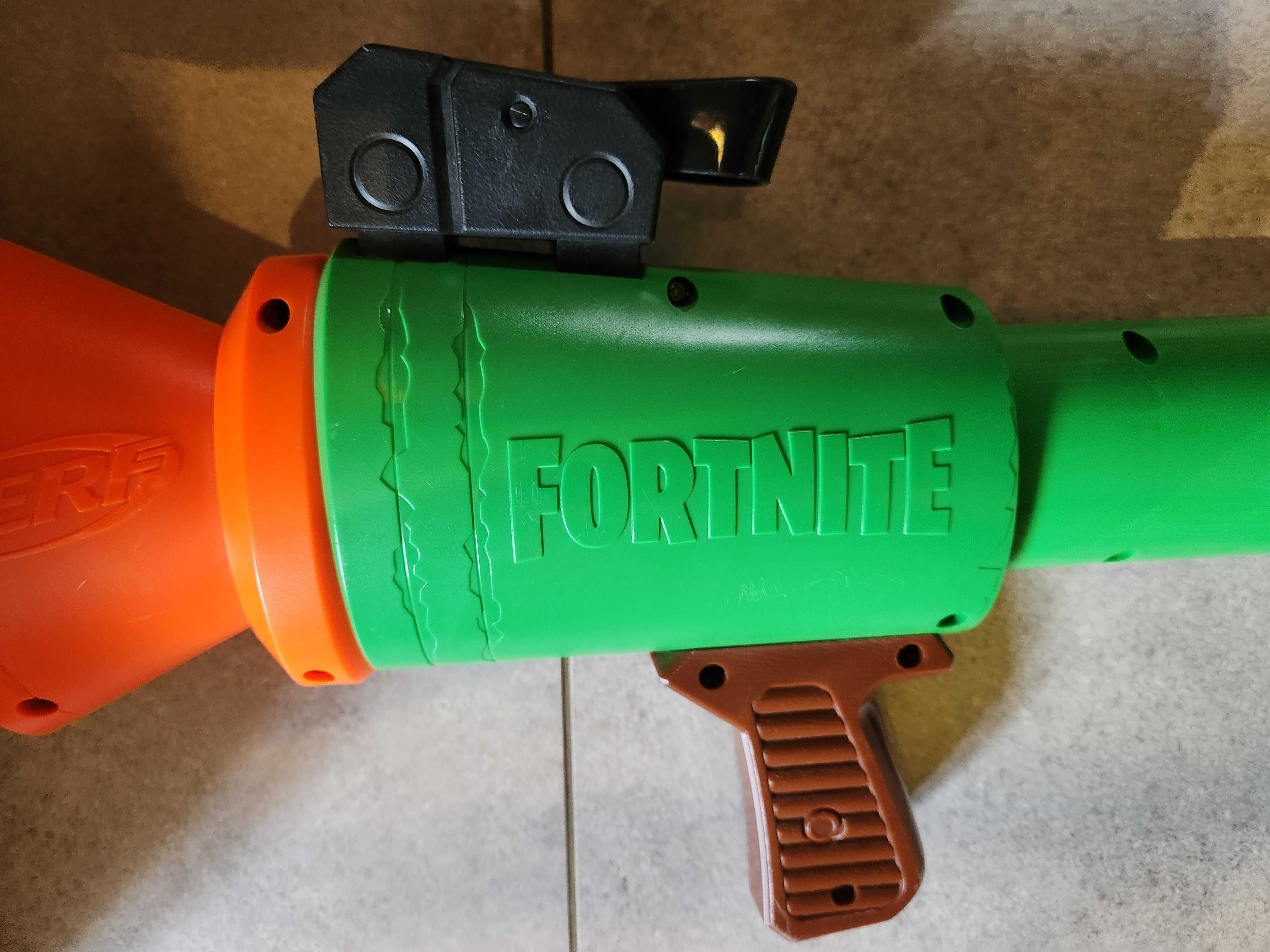 Bazuka Fortnite bez naboji