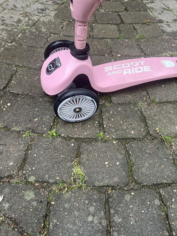 Hulajnoga/jeździk Scoot and Ride
