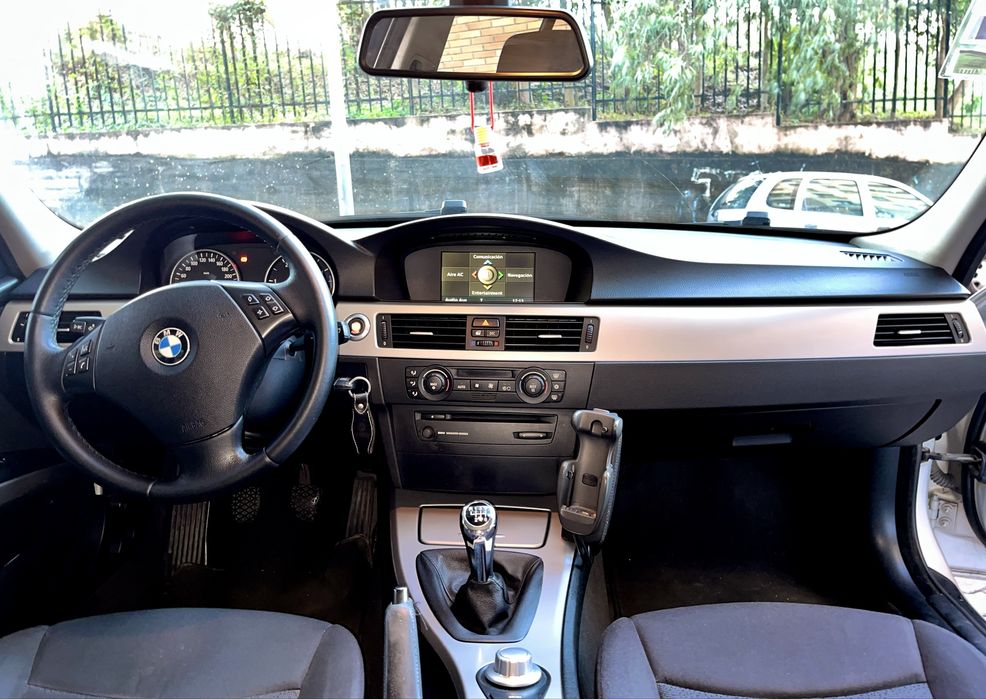 BMW 320D Touring 163CV 2006