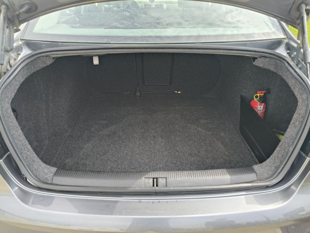 Volkswagen Jetta 1.9 TDI zadbany
