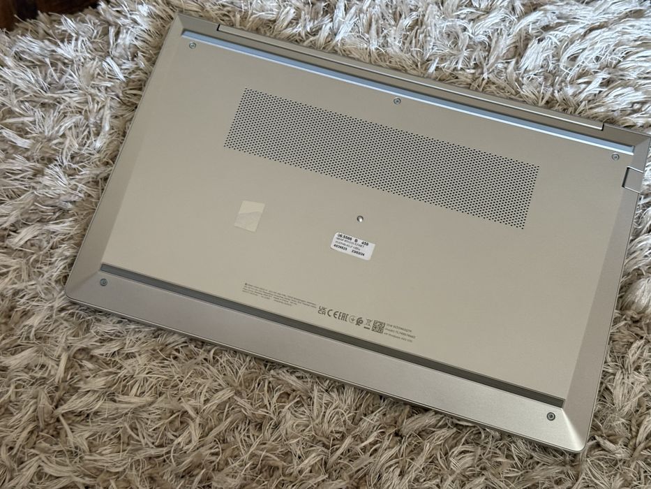 Ноутбук HP ProBook 450 G10 / i7-1355U / 16 ГБ / 512 ГБ