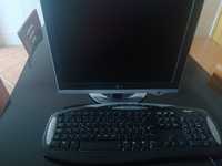 Monitor e teclado