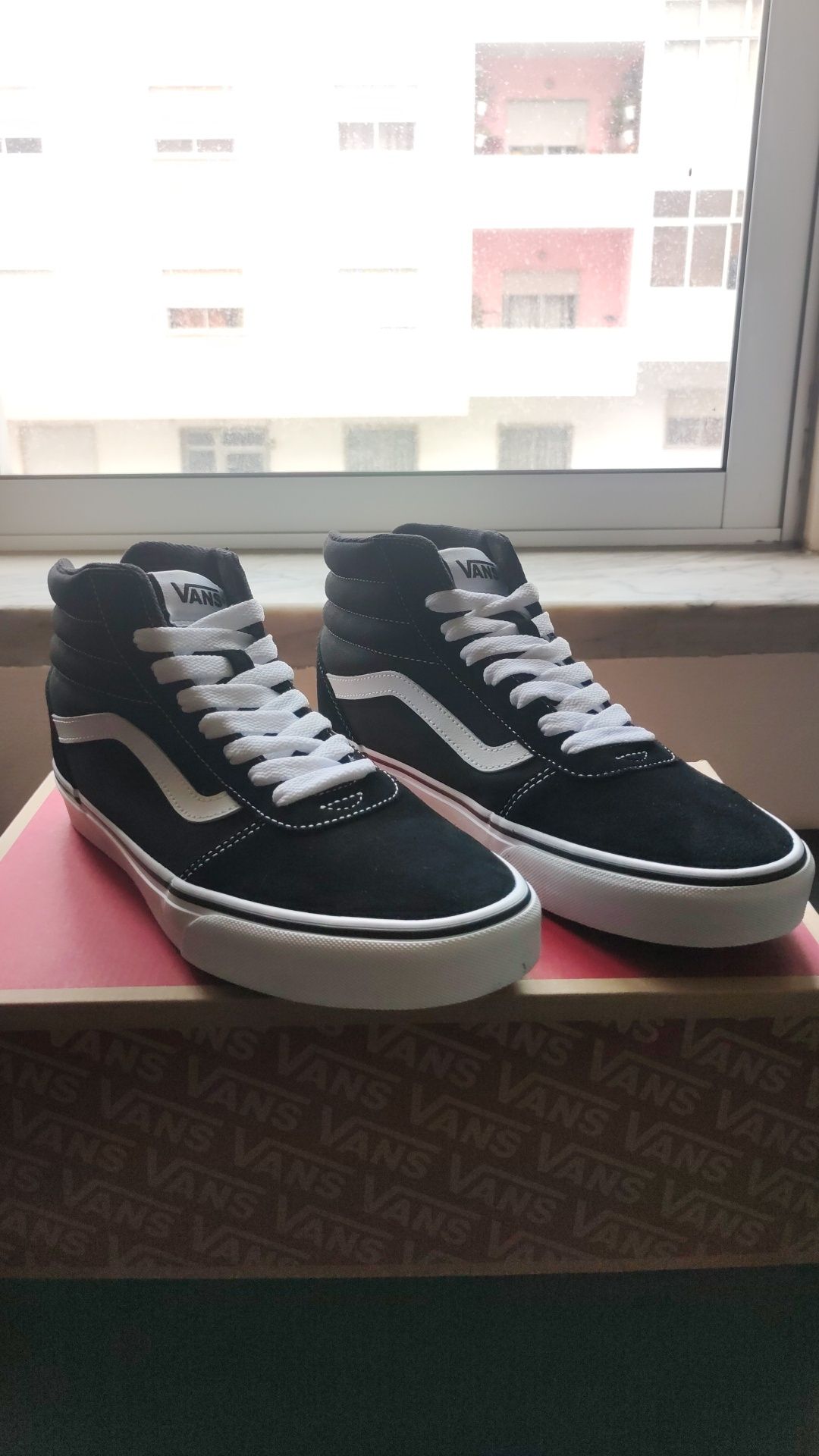 Vans Ward Hi Black