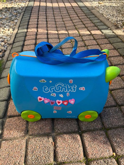 Niebieska walizka Trunki