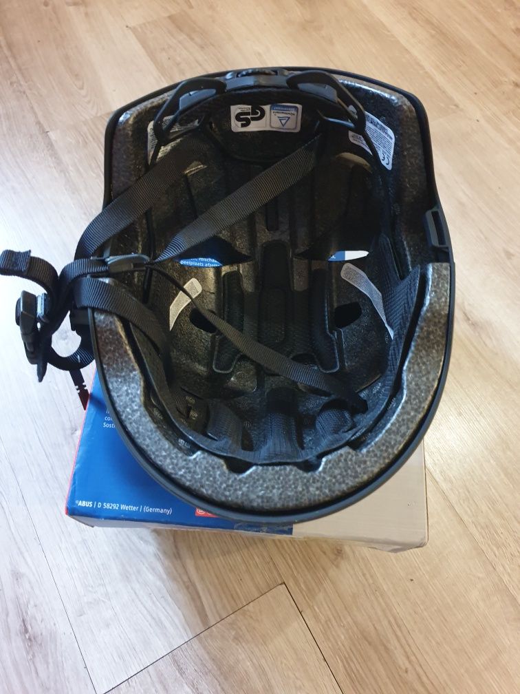 Kask ABUS Scraper 3.0 czarny,rozmiar- M (54-58cm)