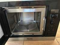 Mikrofalówka Miele M6022 SC kuchenka mikrofalowa