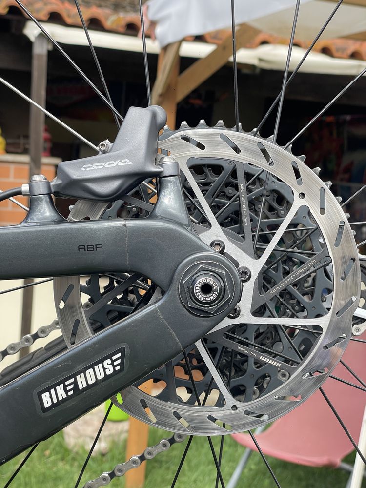 TREK slash 9.9 2021