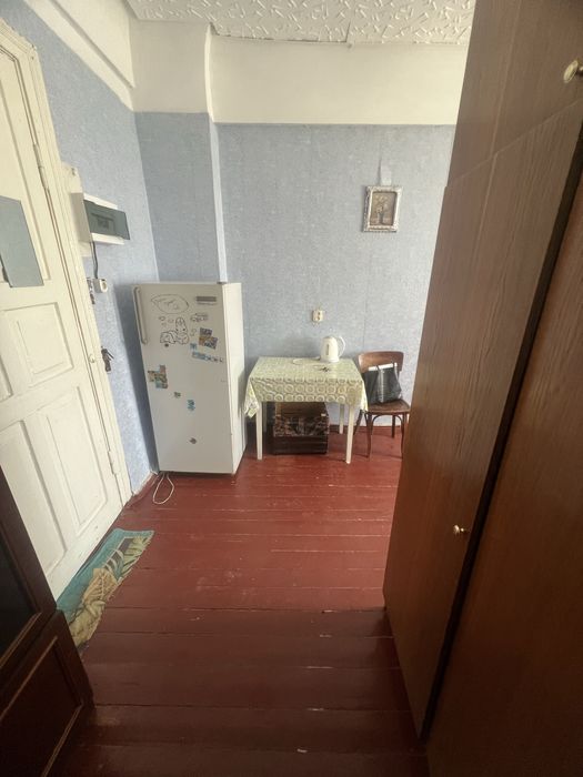 Продам кімнату в гуртожитку