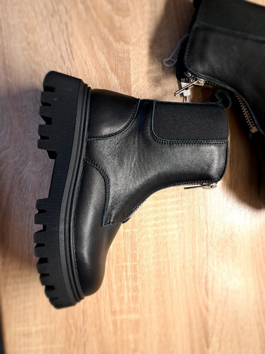 Skórzane Nowe buty botki Reserved 32