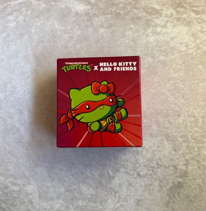 Teenage mutant Ninja Turtles x Hello Kitty and friends