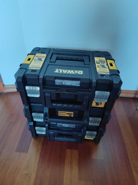 Zestaw elektronarzędzi DeWalt Wkrętarka + Młot+ Szlifierka + osprzęt