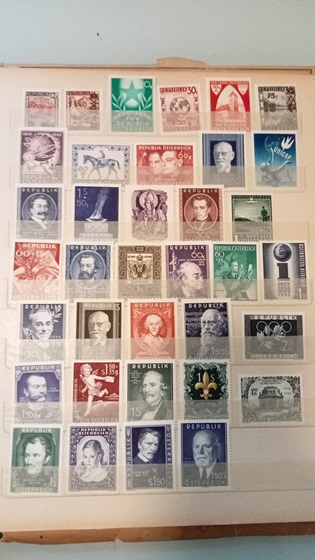 Kolekcja znaczków z 1938 r