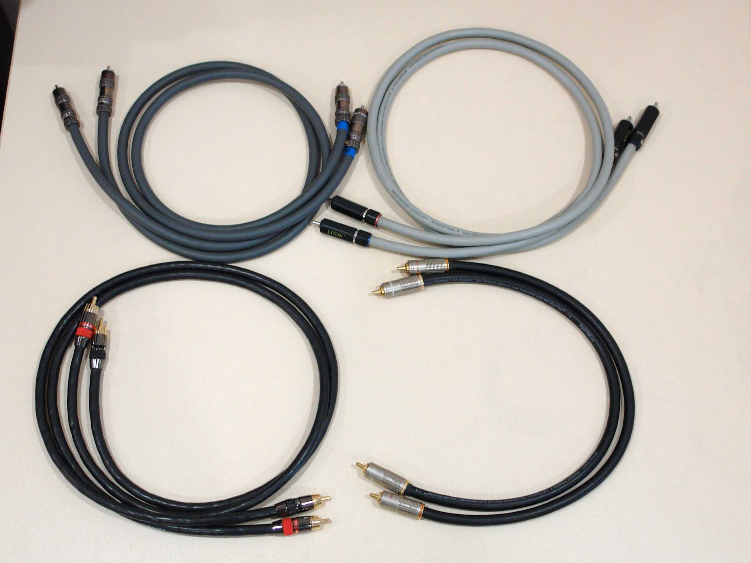 ТОП RCA межблочный кабель Monster Cable MSeries, Interlink Reference 2