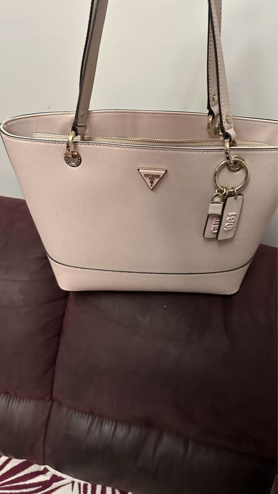 Torba GUESS pudrowy róż