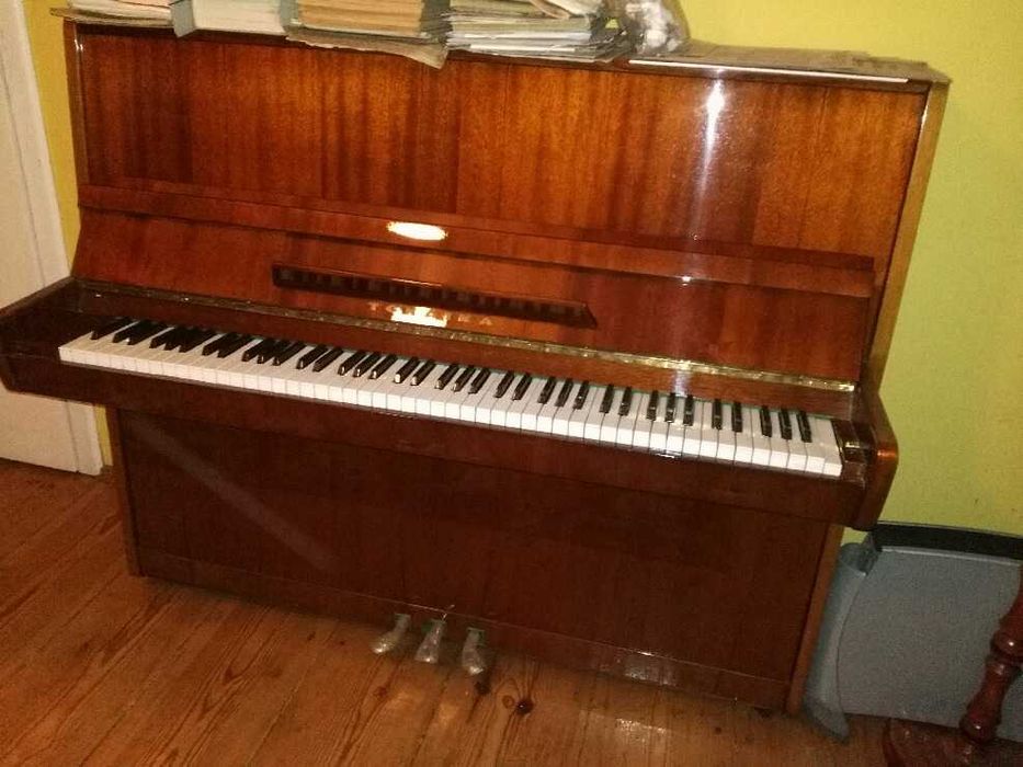 Pianino TCHAIKA sprzedam