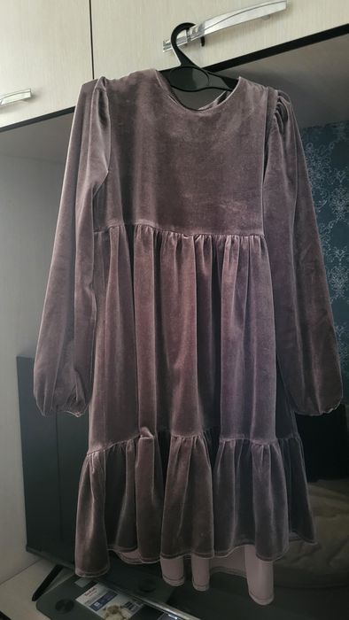 Продам гарну сукню