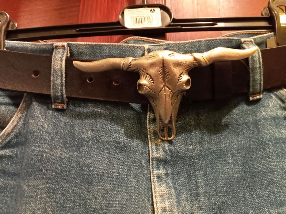 Ремінь ковбойскій з пряжкою стан чудовий.