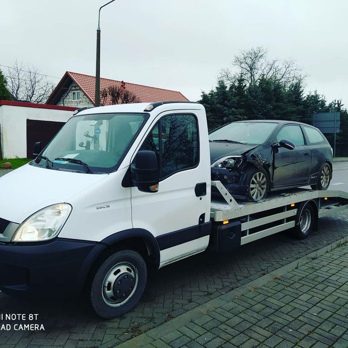 Autolaweta Laweta 24H Tanie Holowanie  Nałęczów Puławy Lublin Kurów