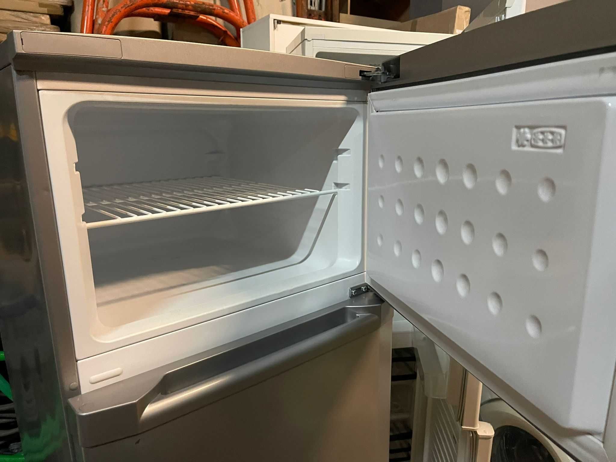 Frigorífico Beko DSA28021s