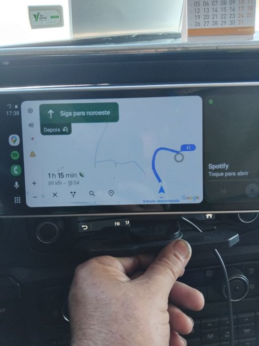 Sistema Multimédia 11 polegadas