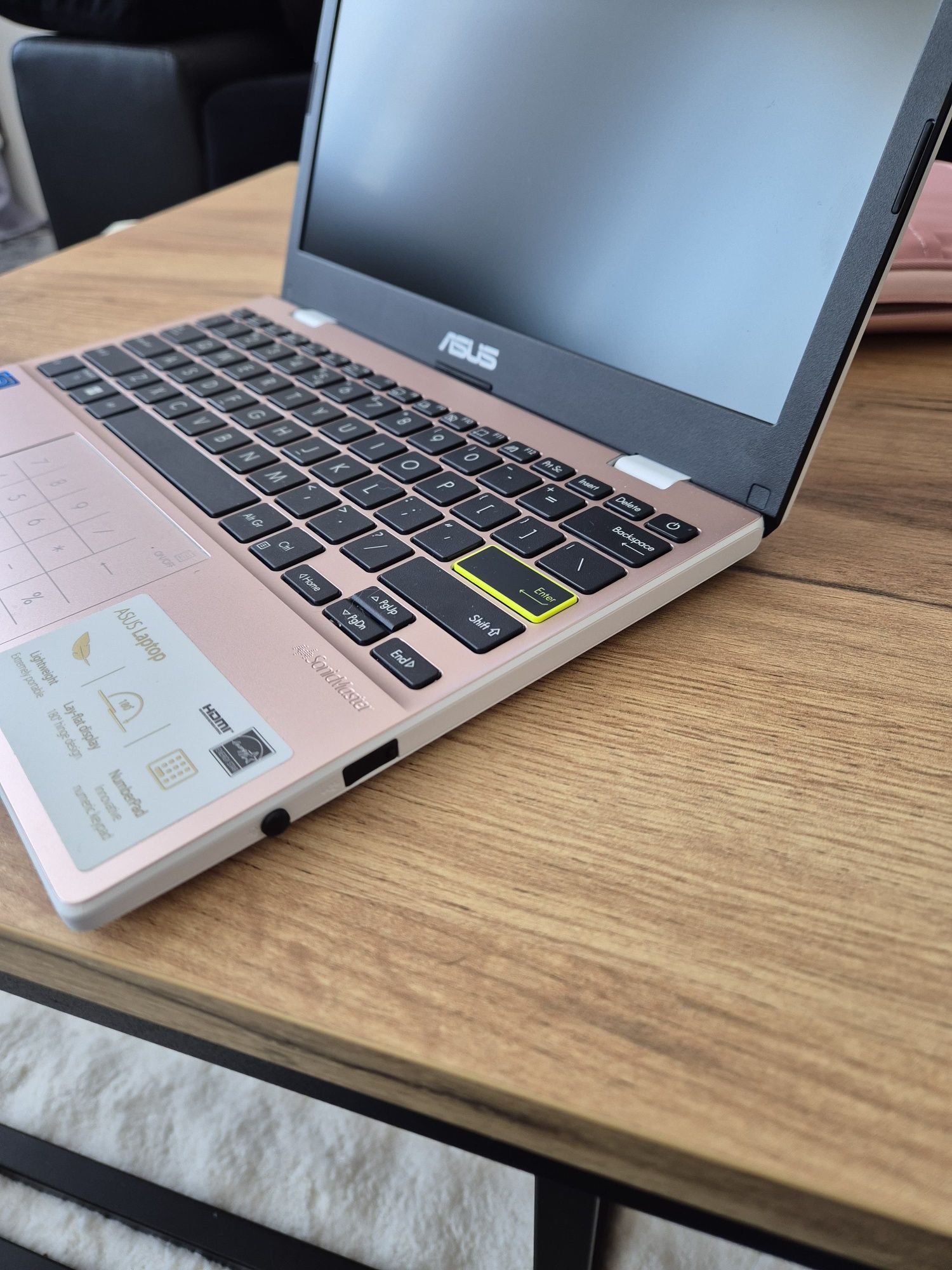Notebook asus stan idealny jak nowy