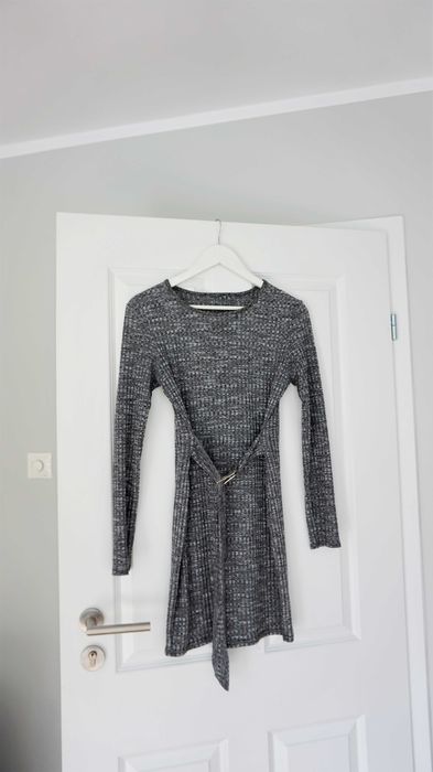 S 36 szary długi sweter sukienka sweterkowa dzianinowa w prążki prążek