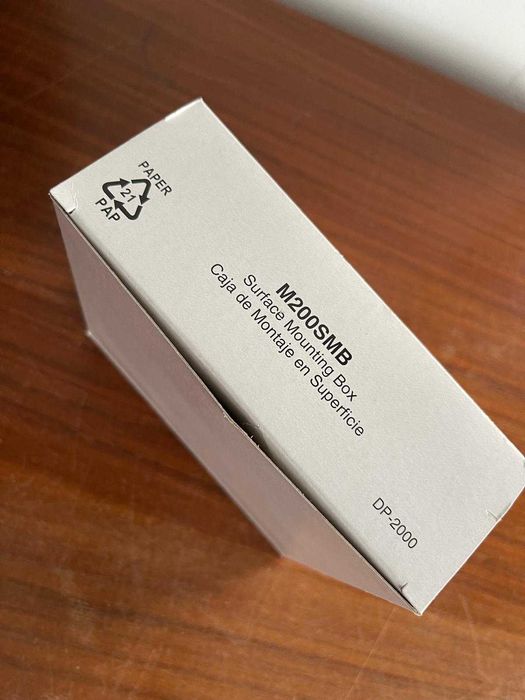 Notifier by Honeywell M200SMB Caixa de montagem em superfície - NOVO