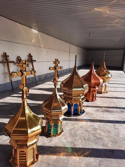 Вигототовлення церковних куполів і хрестів ,покрівля храмів ,каплиці