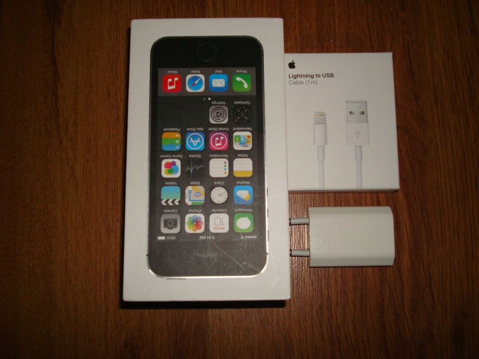 Apple iphone 5S 1 ram 16gb srebrny