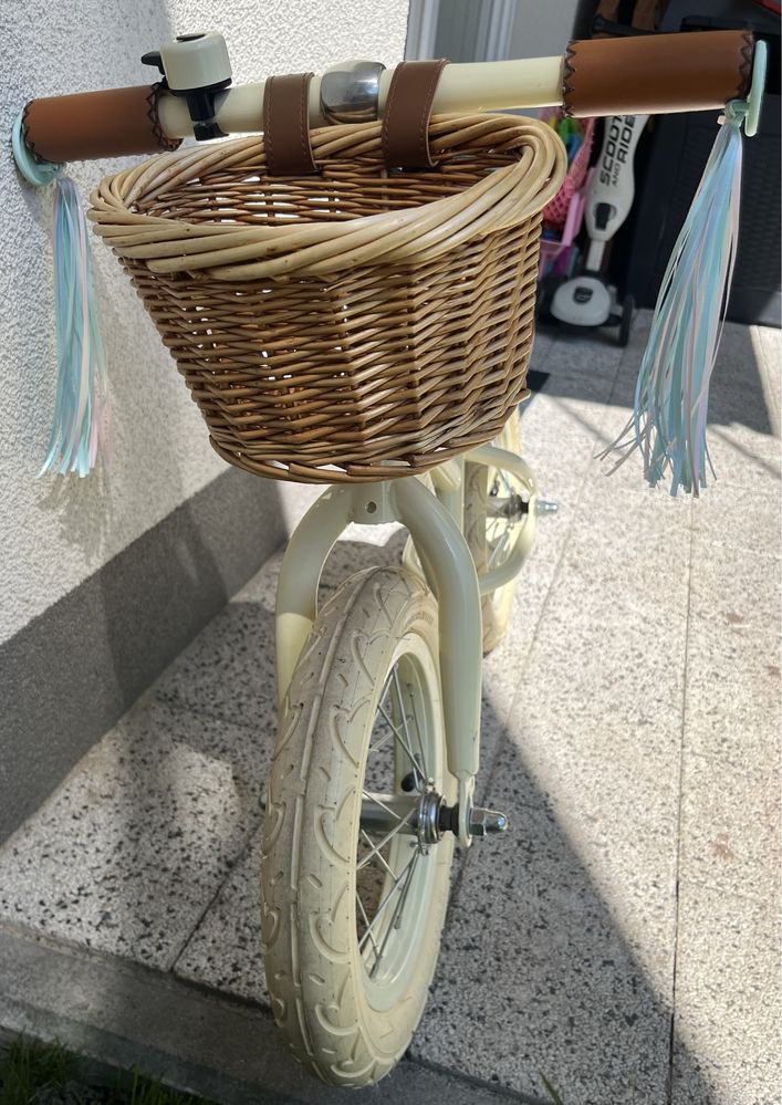Rowerek biegowy Banwood +kask
