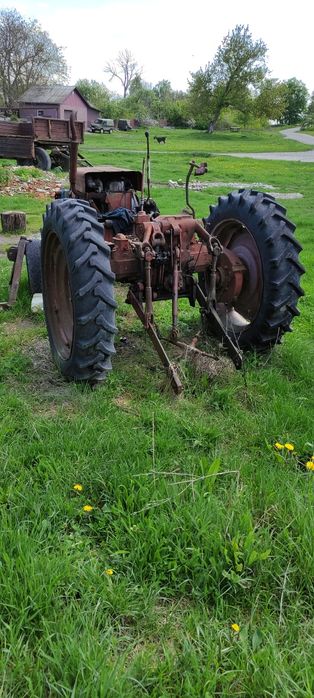 Продаю трактор Т-25