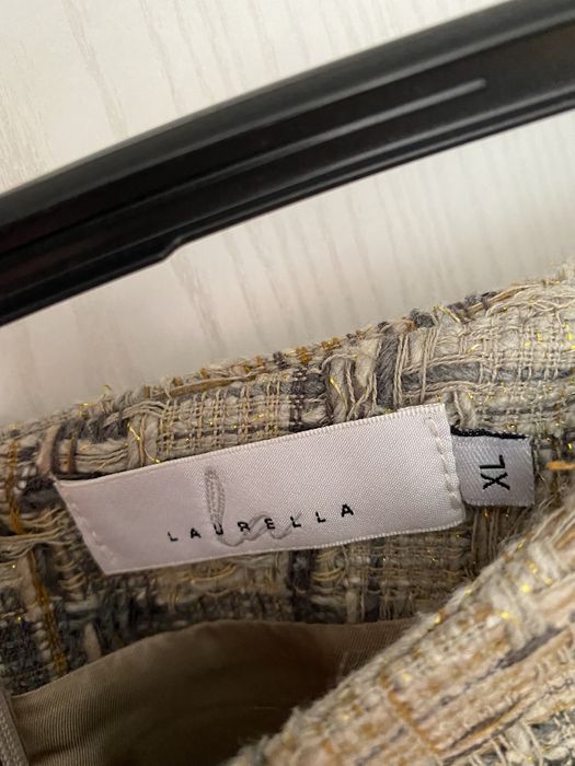 Spódniczka mini z falbaną marka Laurella XL