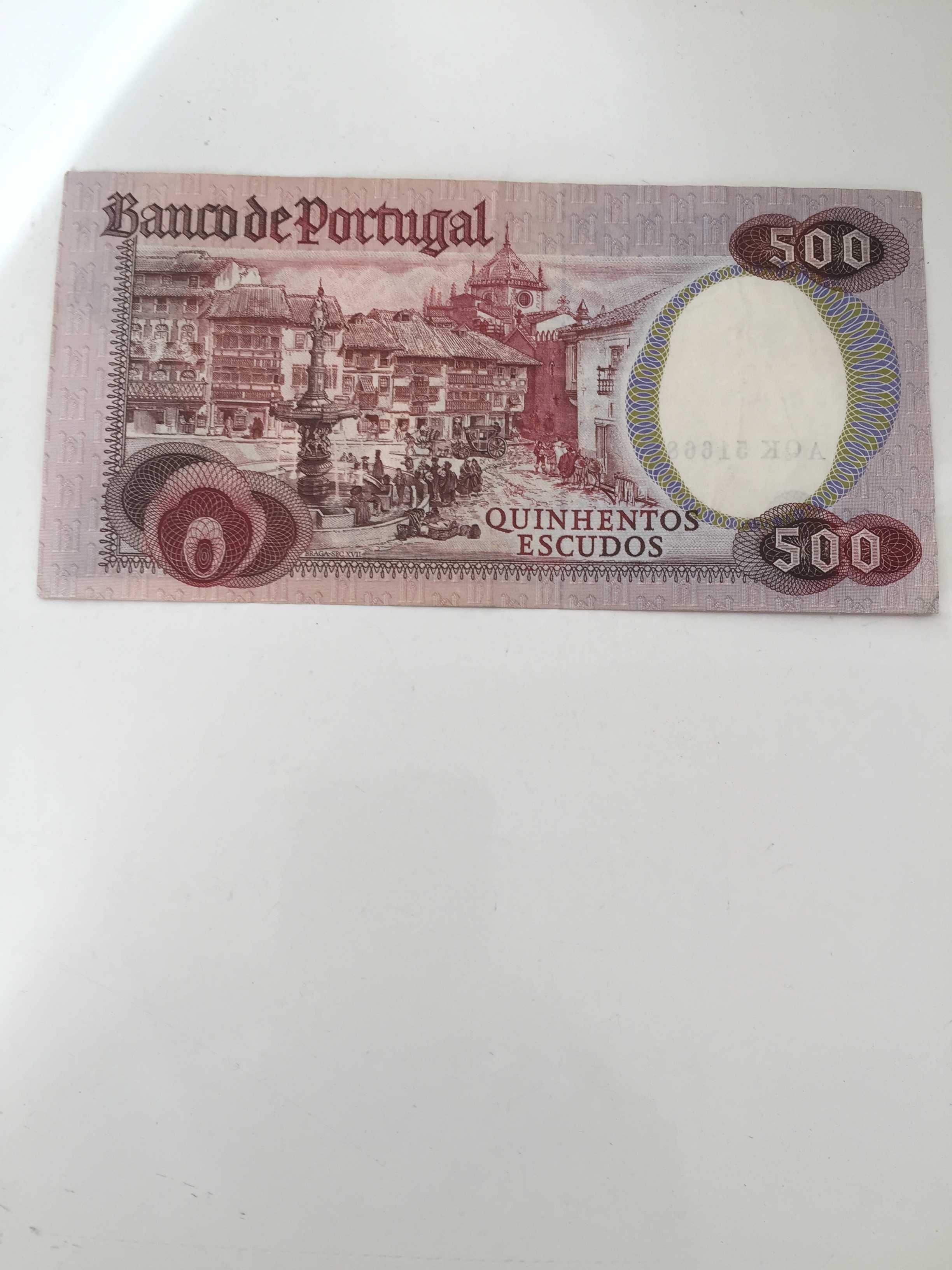 Notas antigas ( Angola e Portugal )