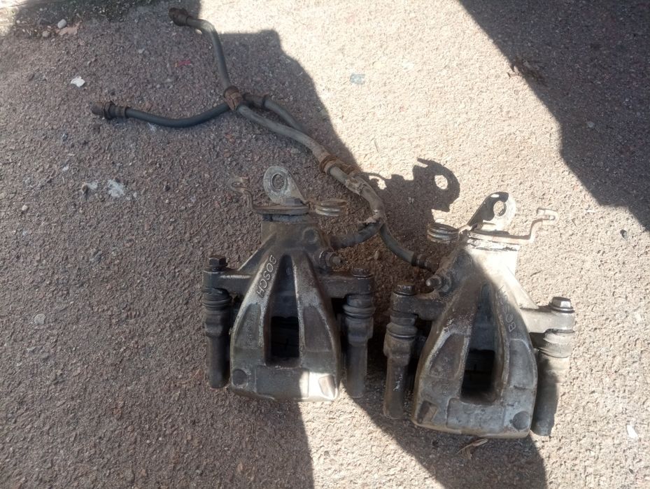 Супорта задні на Geely Engrand ec7